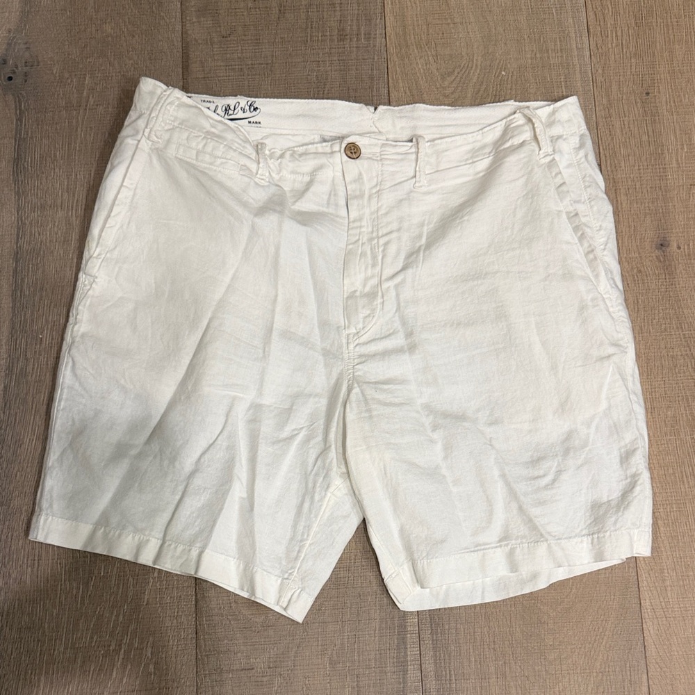 Ralph Lauren Cream Flat Front Men's Shorts